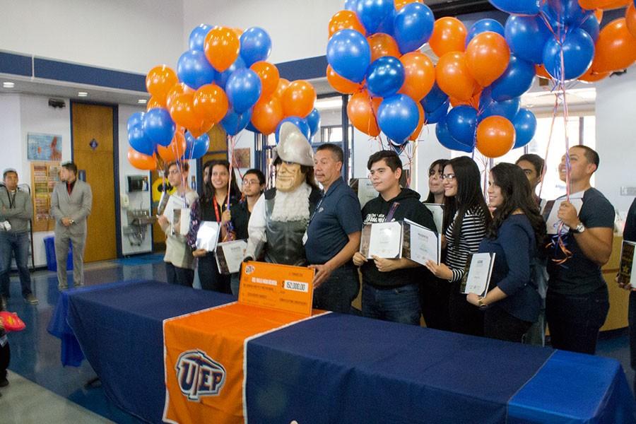Students+awarded+UTEP+scholarships