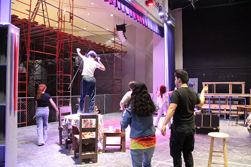 Drama+Club+students+rehearse+while+the+theater+is+under+construction.%0A